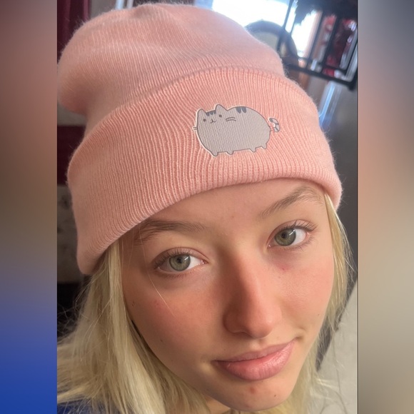 Pusheen winter hat - Picture 2 of 2